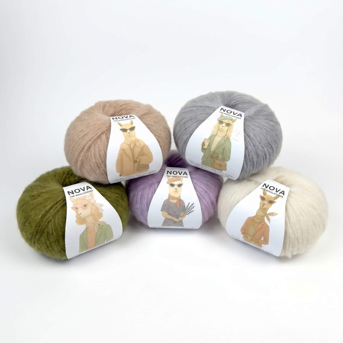 NOVA OLIVE — 86% Peruvian highland wool yarn, worsted weight, 150m/50g