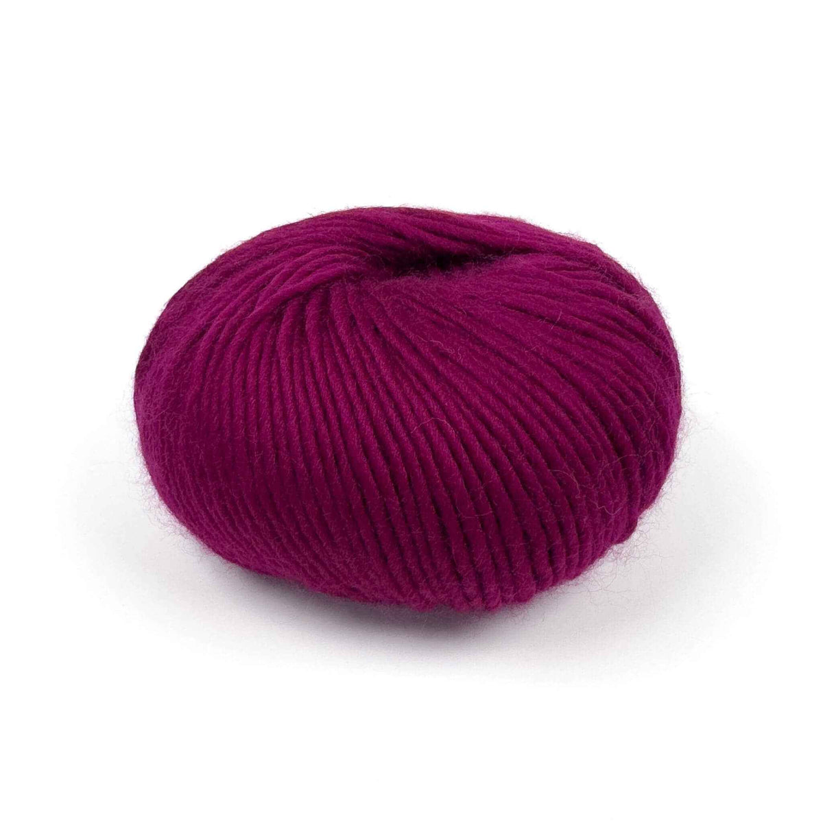 Hilo BeMe Bordolino de 100% lana peruana, agujas recomendadas de 6,5 a 8 mm