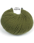 Lana BeMe Olive de The Woolcatcher, ovillo de 100 g y 120 m