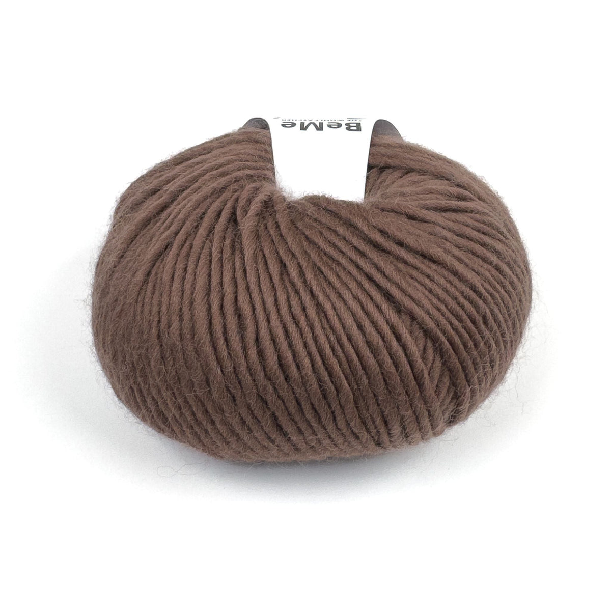 Lana BeMe Venge de The Woolcatcher, ovillo de 100 g y 120 m