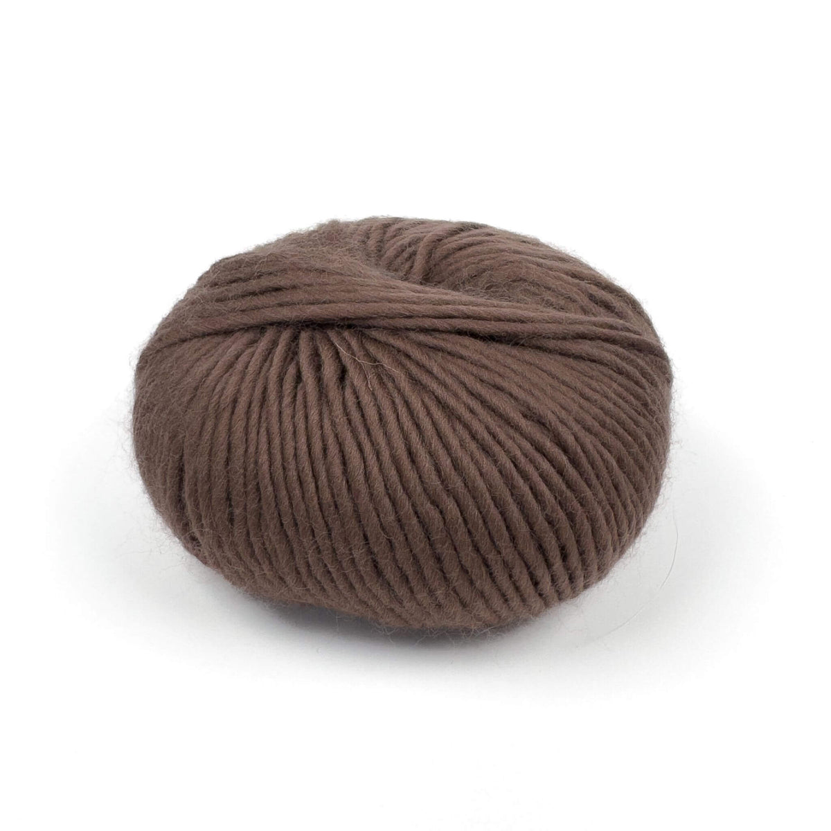 Hilo BeMe Venge de 100% lana peruana, agujas recomendadas de 6,5 a 8 mm