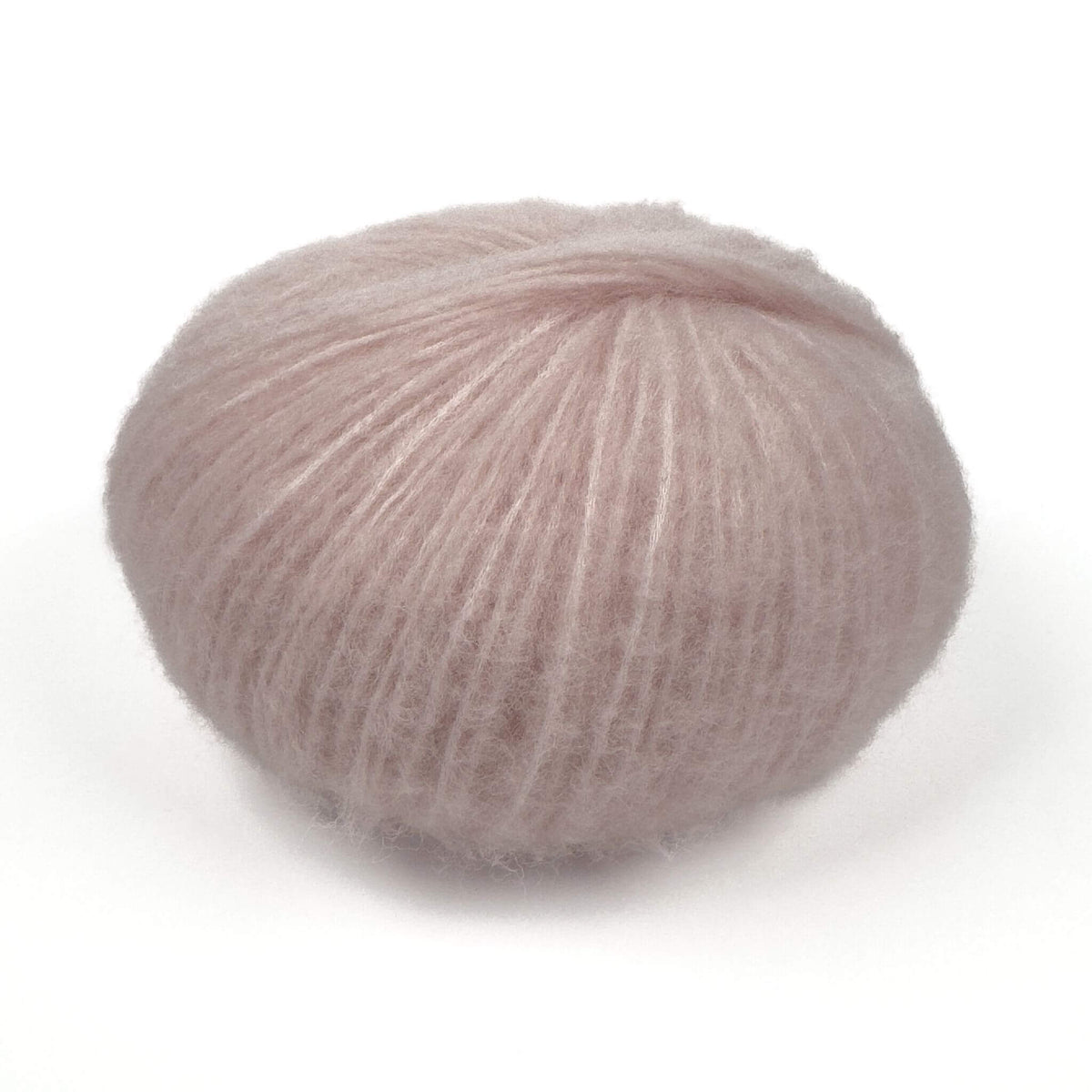 Lana NOVA Blush - 86% lana Highland peruana, 50 g / 150 m - The Woolcatcher