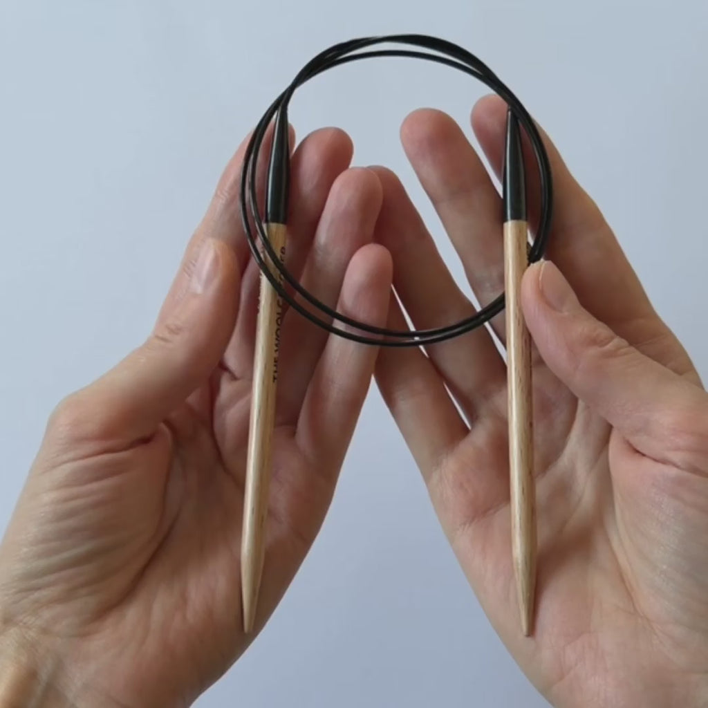 6 mm : 60 cm circular knitting needles