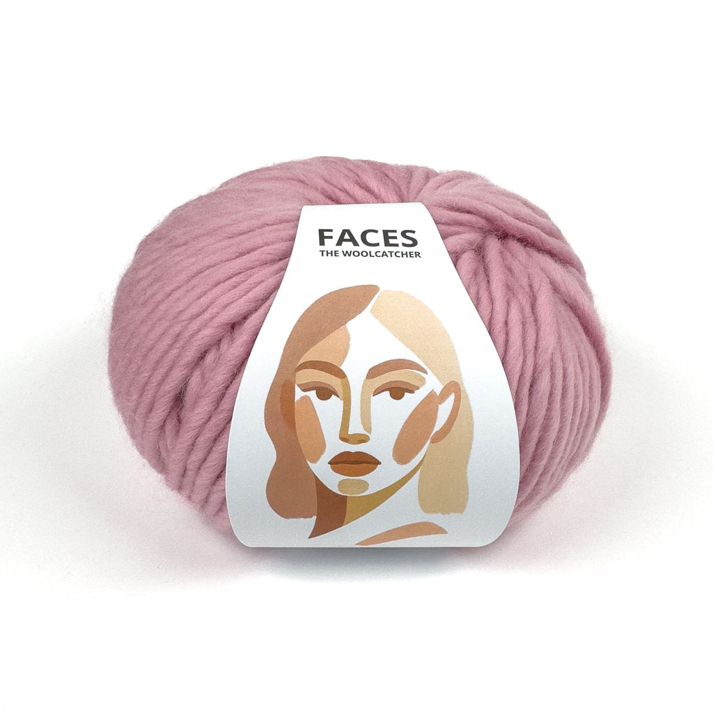 Thick yarn. Peruvian wool. The Woolcatcher